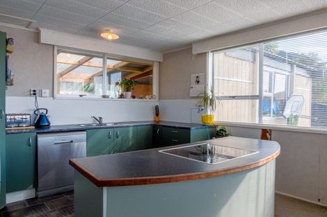 Photo of property in 17 Manawahe Road, Matata, Whakatane, 3194