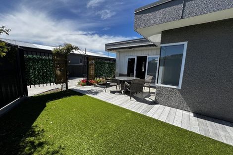 Photo of property in 2a Busby Hill, Havelock North, 4130