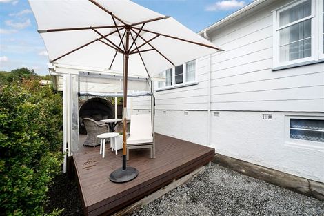 Photo of property in 19 Blacklock Avenue, Henderson, Auckland, 0612