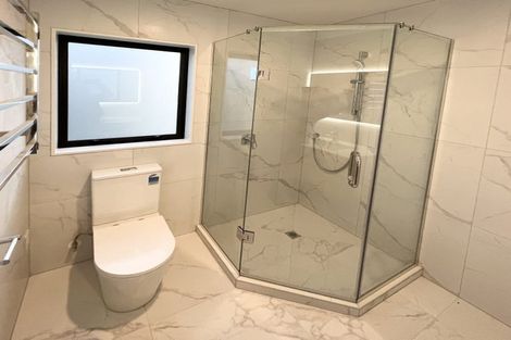 Photo of property in 6 Pohewa Road, Silverdale, 0932