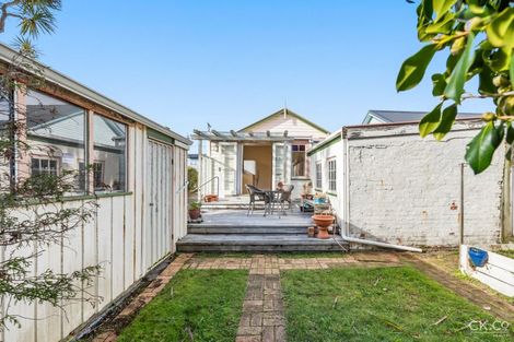 Photo of property in 17 William Street, Petone, Lower Hutt, 5012