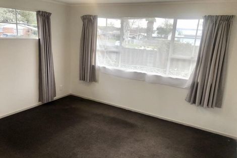 Photo of property in 32 Elmwood Crescent, Pukete, Hamilton, 3200