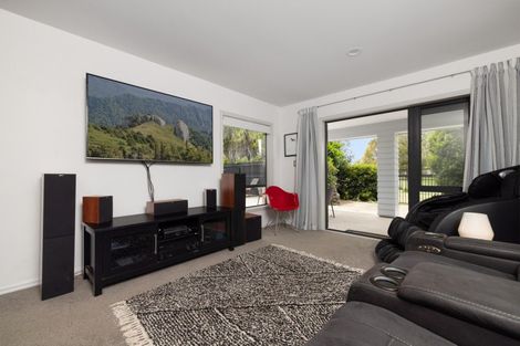 Photo of property in 16 Santa Barbara Drive, Papamoa Beach, Papamoa, 3118