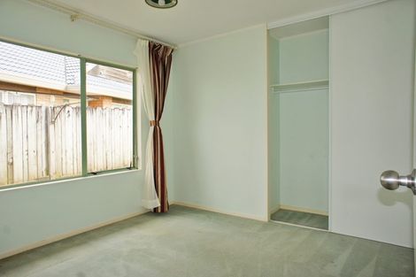 Photo of property in 6 Waylen Place, Burswood, Auckland, 2013
