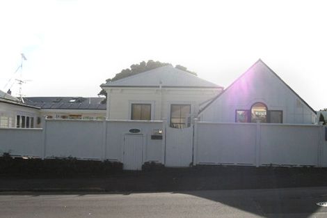 Photo of property in 1c Mays Street, Devonport, Auckland, 0624