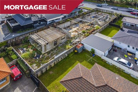 Photo of property in 3370 Great North Road, Glen Eden, Auckland, 0602