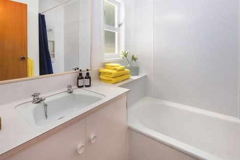 Photo of property in 42b Nikau Street, Eastbourne, Lower Hutt, 5013