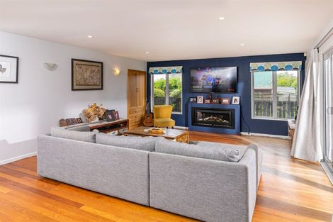 Photo of property in 43a Rock Isle Road, Torbay, Auckland, 0630