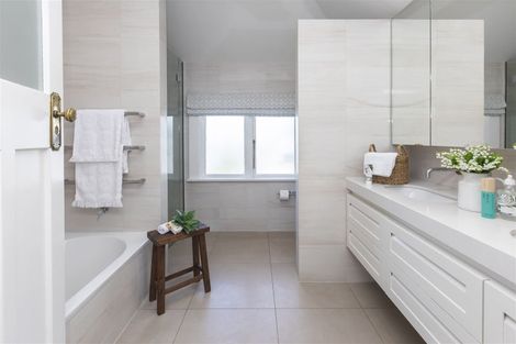 Photo of property in 37 Winchester Street, Merivale, Christchurch, 8014