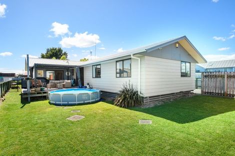 Photo of property in 3 Baring Street, Bunnythorpe, Palmerston North, 4481