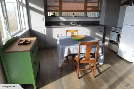 Photo of property in 521 Marine Parade, South New Brighton, Christchurch, 8062