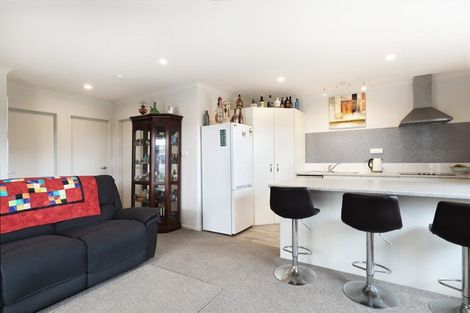 Photo of property in 32 Arrow Close, Papamoa, 3118