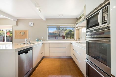 Photo of property in 8 Etherege Place, Howick, Auckland, 2014