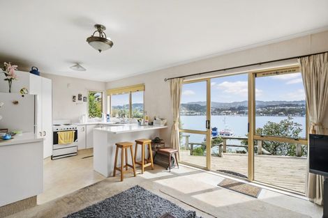 Photo of property in 75a Maupuia Road, Maupuia, Wellington, 6022