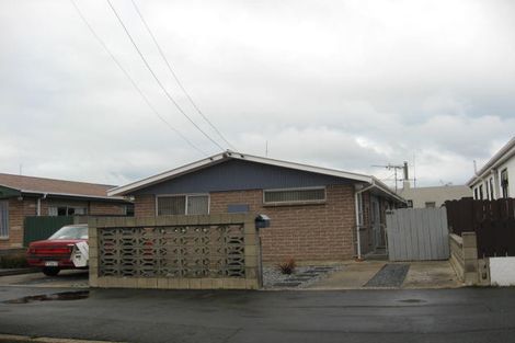 Photo of property in 185 Oxford Street, South Dunedin, Dunedin, 9012