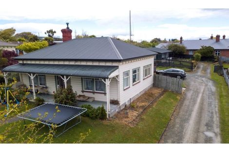 Photo of property in 12-12a Campbell Street, Maori Hill, Timaru, 7910