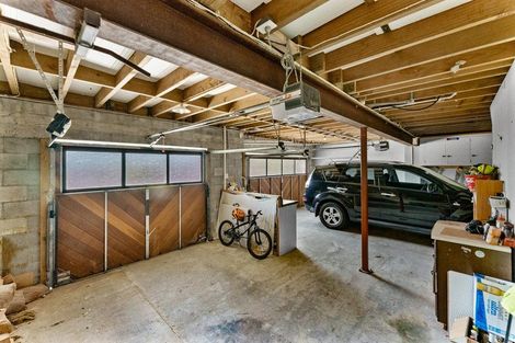 Photo of property in 24 Rossiter Crescent, Lynmouth, New Plymouth, 4310