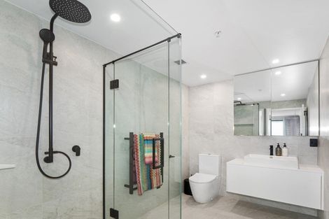 Photo of property in 204/136 Marine Parade, Mount Maunganui, 3116