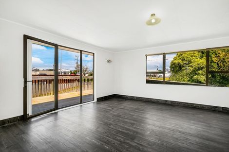Photo of property in 344 Main Road, Huapai, Kumeu, 0810