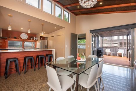 Photo of property in 6 Rahana Way, Waikanae, 5036