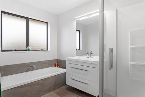 Photo of property in 46 Watkins Drive, Rangiora, 7400