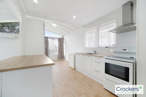 Photo of property in 2 Tuna Place, Manurewa, Auckland, 2102