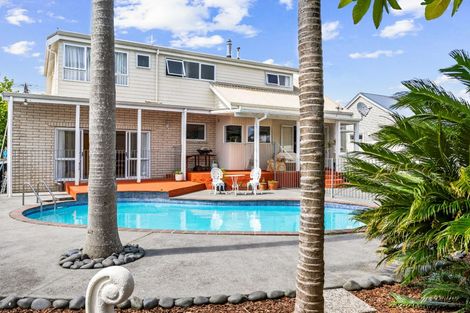 Photo of property in 48 First Avenue, Avenues, Whangarei, 0110