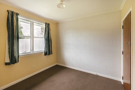 Photo of property in 3 Oakley Street, Palmerston North, 4410