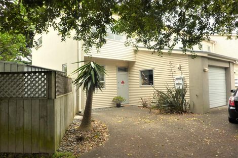 Photo of property in 17a Oakland Avenue, Papatoetoe, Auckland, 2025