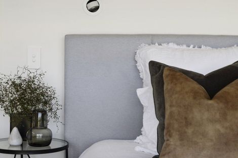 Photo of property in 7 Sapphire Spring Rise, Wanaka, 9305