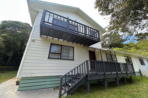 Photo of property in 1/11 Invercargill Drive, Kelson, Lower Hutt, 5010