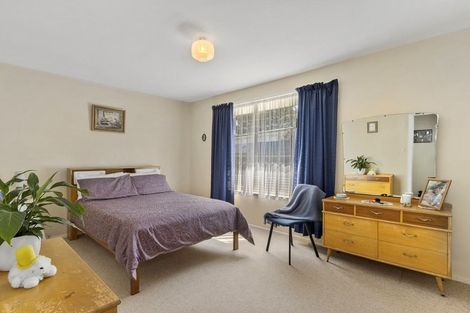 Photo of property in 1/450b Harewood Road, Harewood, Christchurch, 8051