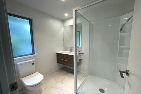 Photo of property in 137/2b Seaview Road, Westown, New Plymouth, 4310