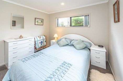 Photo of property in Caversham Park, 2/7 Caversham Road, Westmere, Whanganui, 4501