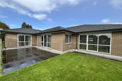Photo of property in 74 Fernbrook Drive, Hurworth, New Plymouth, 4310