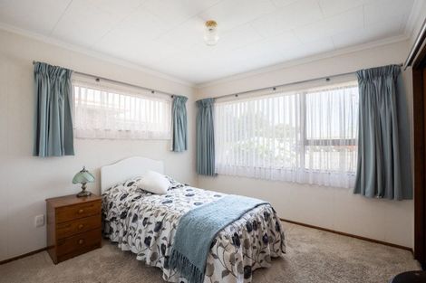 Photo of property in 11 Tukapa Street, Westown, New Plymouth, 4310