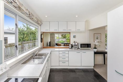 Photo of property in 7 Merton Place, Bryndwr, Christchurch, 8053