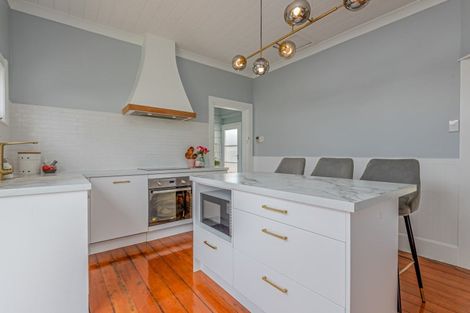 Photo of property in 23 Haydon Street, Roslyn, Palmerston North, 4414