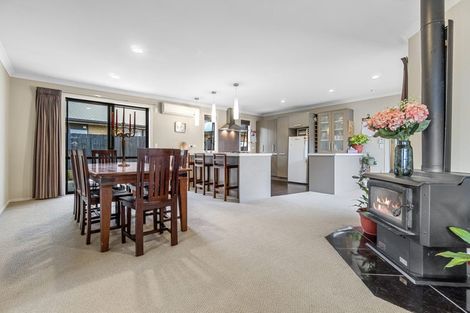 Photo of property in 9 Tulip Drive, Cambridge, 3434