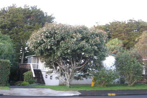 Photo of property in 5 Jill Place, Hillpark, Auckland, 2102