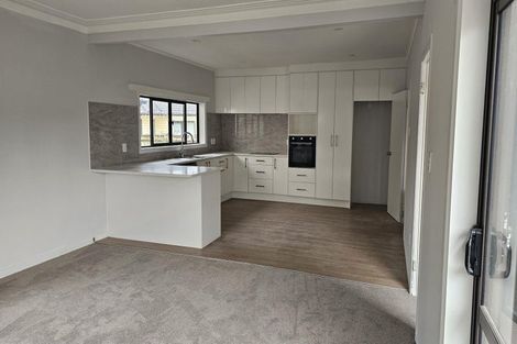 Photo of property in 4 Plunket Avenue, Papatoetoe, Auckland, 2104