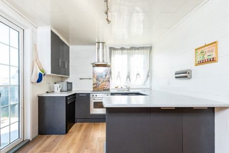 Photo of property in 237 Balmoral Drive, Tokoroa, 3420