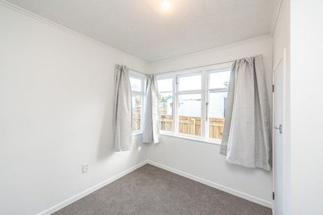 Photo of property in 77 Thatcher Street, Castlecliff, Whanganui, 4501