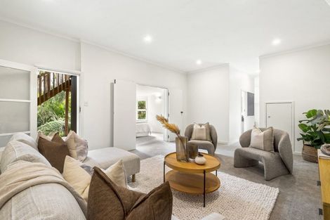 Photo of property in 13 Kauri Road, Birkenhead, Auckland, 0626