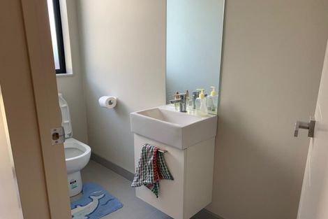 Photo of property in 10 Henriette Place, The Gardens, Auckland, 2105