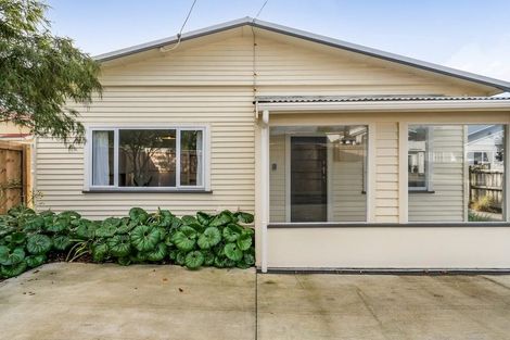 Photo of property in 42 Gaine Street, New Plymouth, 4310