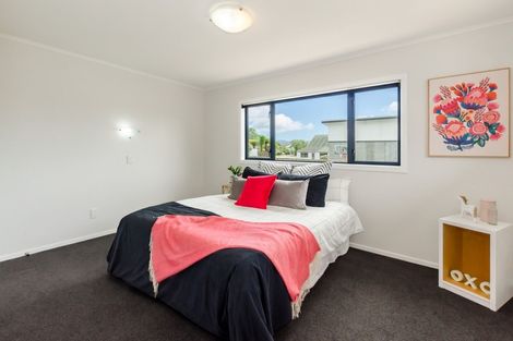 Photo of property in 290 Te Moana Road, Waikanae, 5036