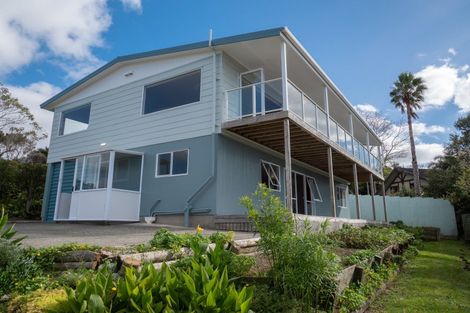 Photo of property in 97 Cable Bay Block Road, Cable Bay, 0420