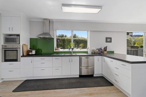 Photo of property in 9 Ranui Street, Dinsdale, Hamilton, 3204