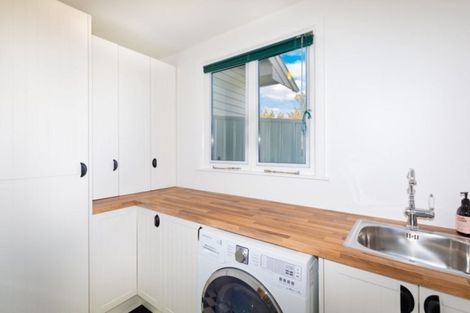 Photo of property in 37 Young Street, Somerfield, Christchurch, 8024